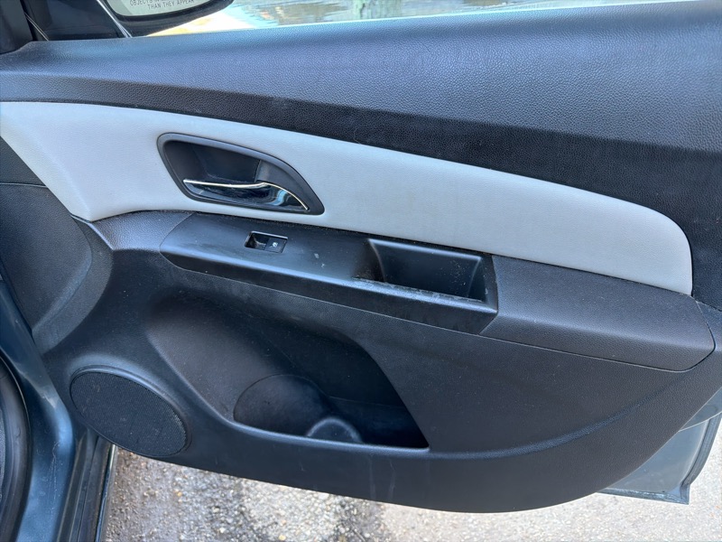 Chevrolet Cruze 2LS 2012