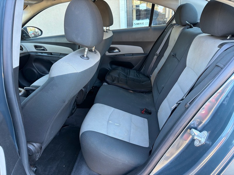 Chevrolet Cruze 2LS 2012