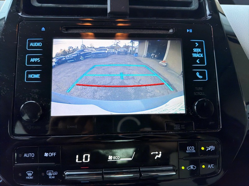 Toyota Prius Two Eco 2016