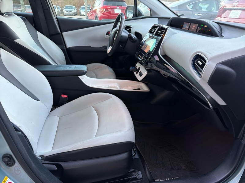 Toyota Prius Two Eco 2016