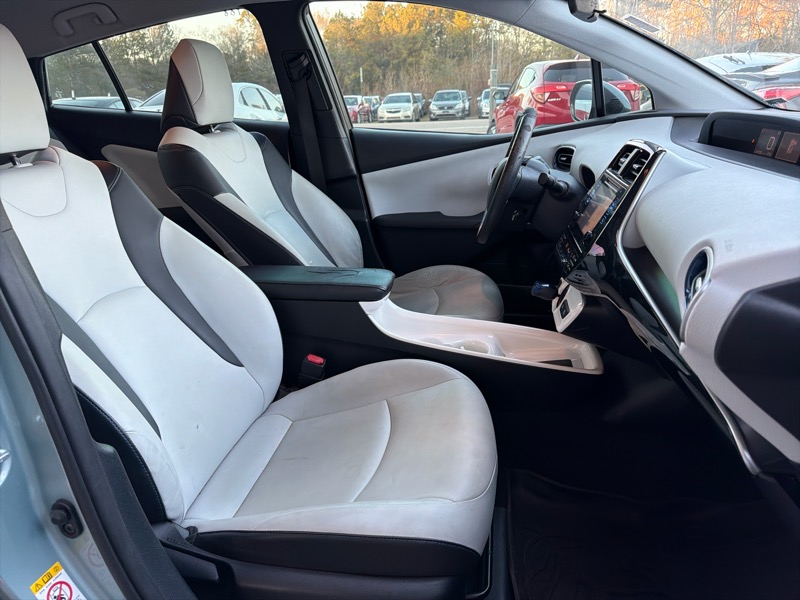 Toyota Prius Two Eco 2016