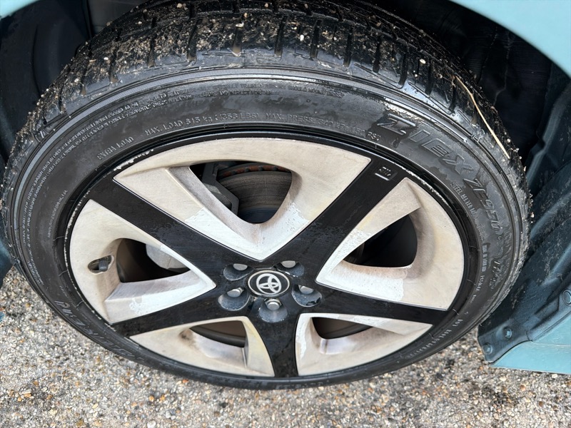 Toyota Prius Two Eco 2016