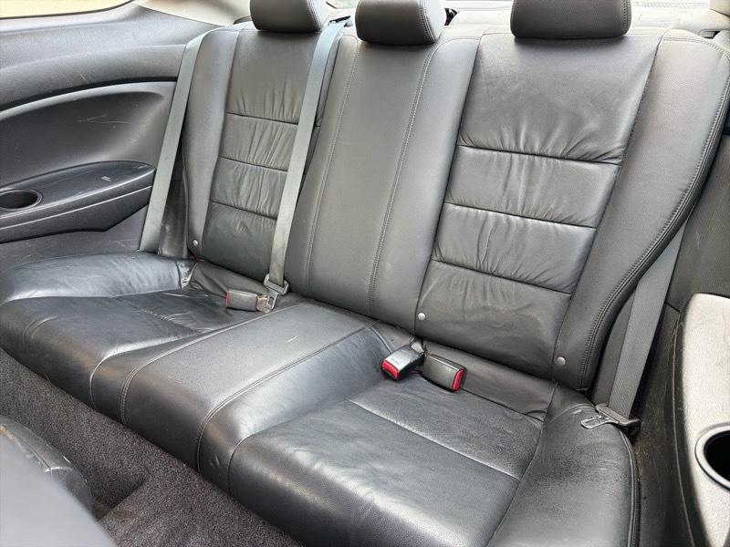 Honda Accord EX-L V-6 Coupe AT 2011