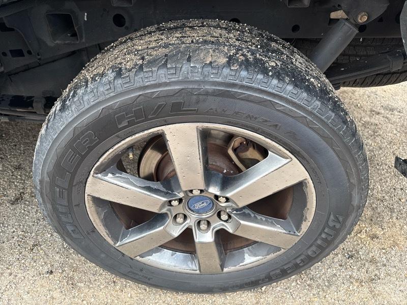 Ford F-150 4WD SuperCrew 139" FX4 2015