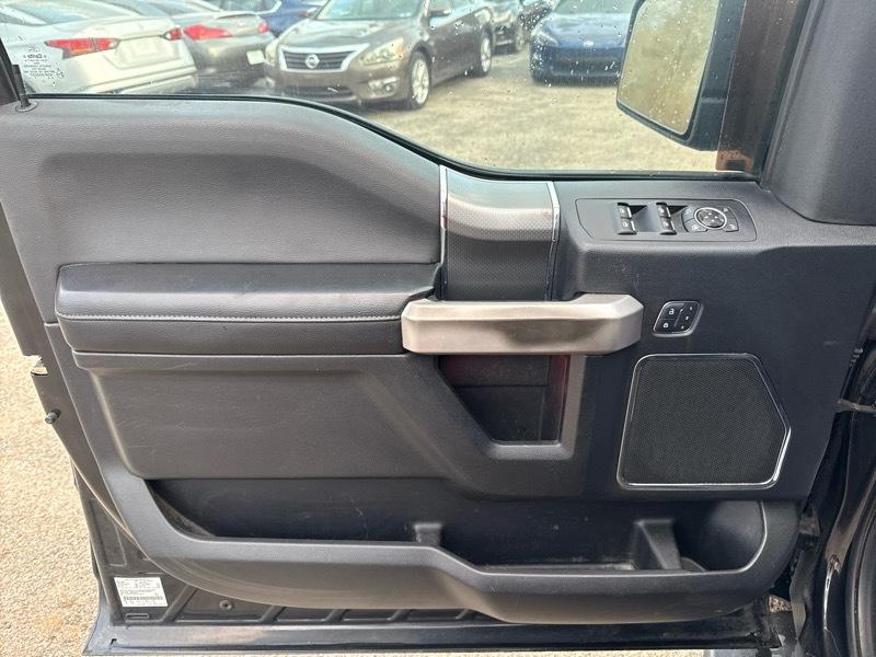 Ford F-150 4WD SuperCrew 139" FX4 2015