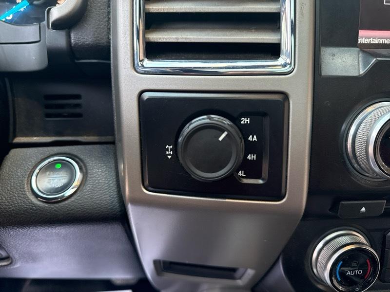 Ford F-150 4WD SuperCrew 139" FX4 2015