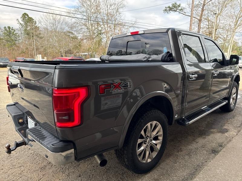 Ford F-150 4WD SuperCab 145" Lariat 2016