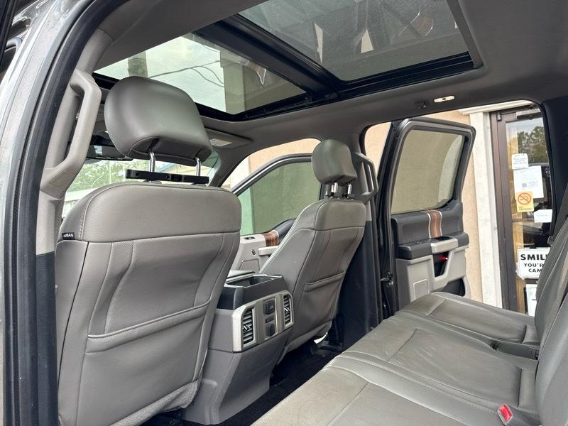 Ford F-150 4WD SuperCab 145" Lariat 2016