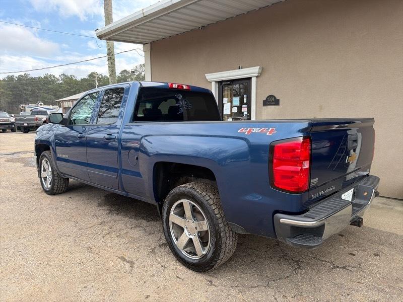 Chevrolet Silverado 1500 1LT Crew Cab 4WD 2015