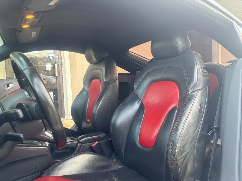 Audi TT 2.0T with S tronic 2009