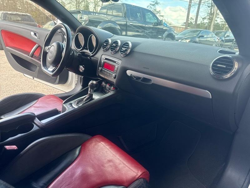 Audi TT 2.0T with S tronic 2009