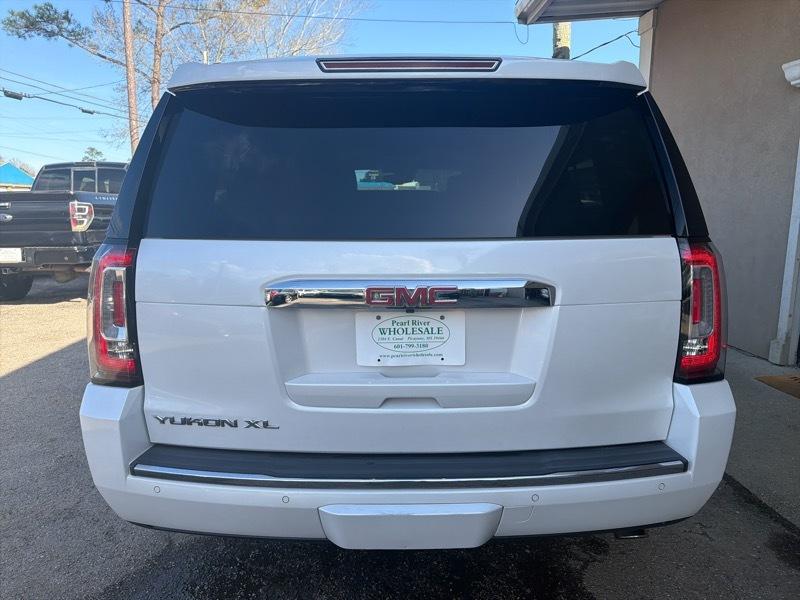 GMC Yukon XL Denali 2WD 2016