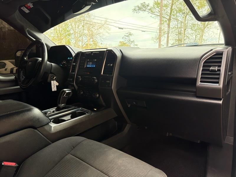 Ford F-150 2WD Supercab 133" XLT 2016