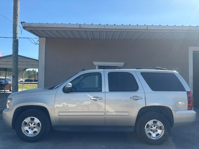 2013 Chevrolet Tahoe LS 2WD