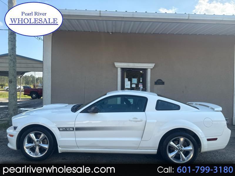 2007 Ford Mustang GT Deluxe Coupe