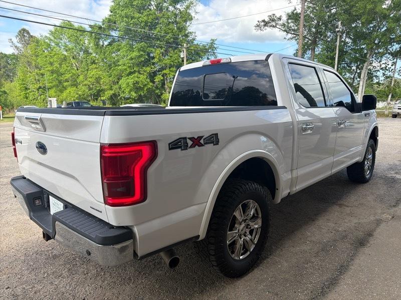 Ford F-150 4WD SuperCab 133" Lariat 2015