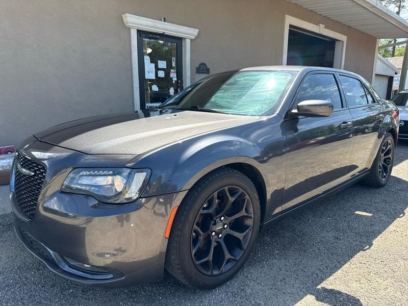 Chrysler 300 S V6 RWD 2019