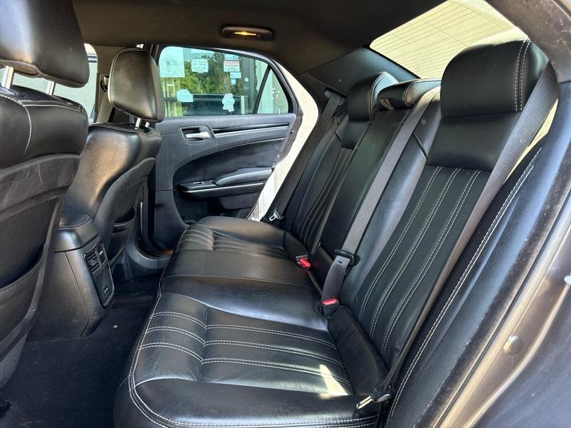 Chrysler 300 S V6 RWD 2019