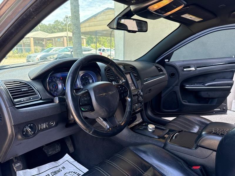 Chrysler 300 S V6 RWD 2019