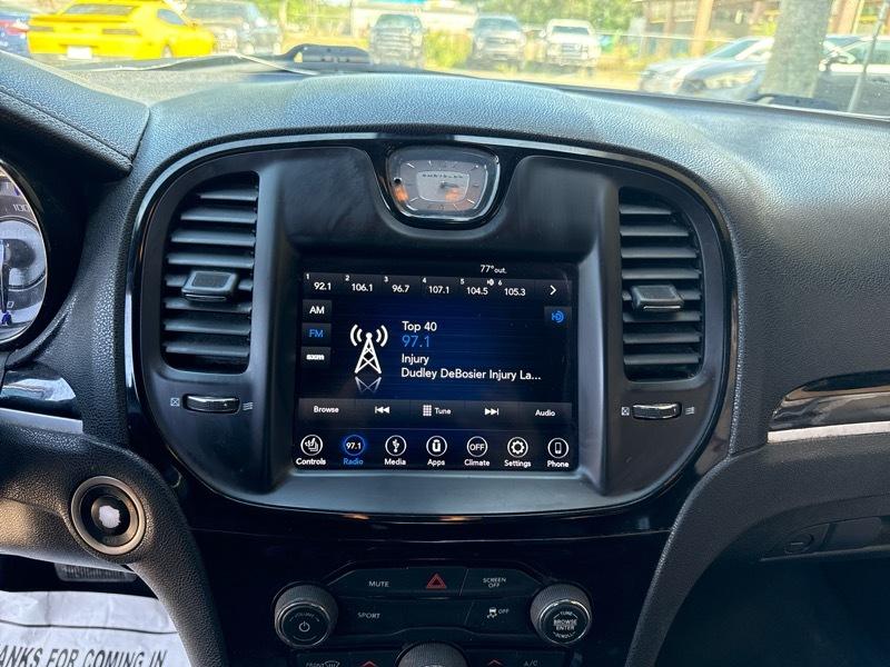 Chrysler 300 S V6 RWD 2019