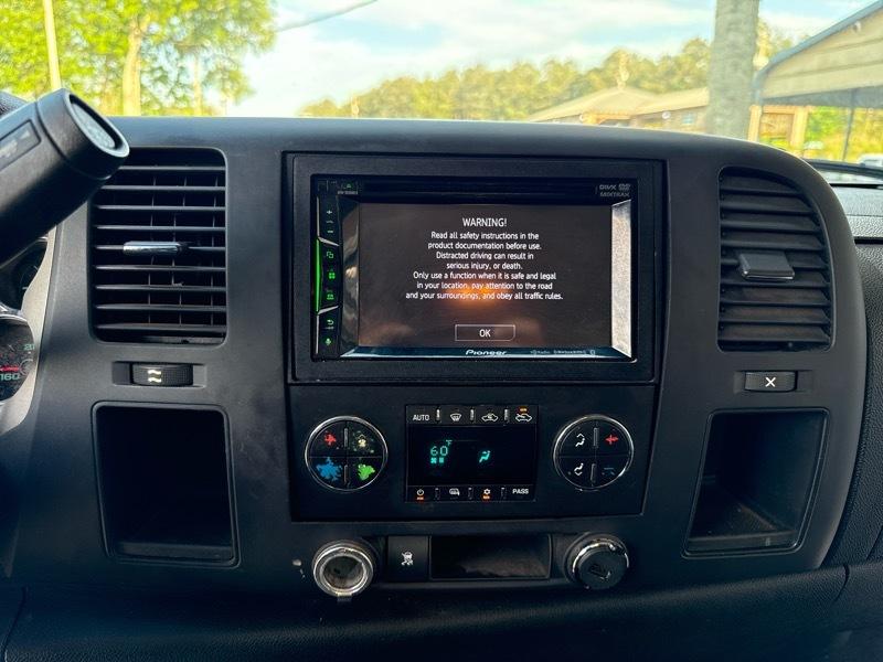 GMC Sierra 1500 2WD Crew Cab 143.5" SLE 2011