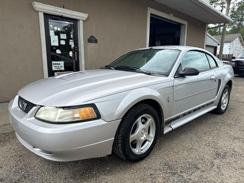 Ford Mustang Standard Coupe 2003