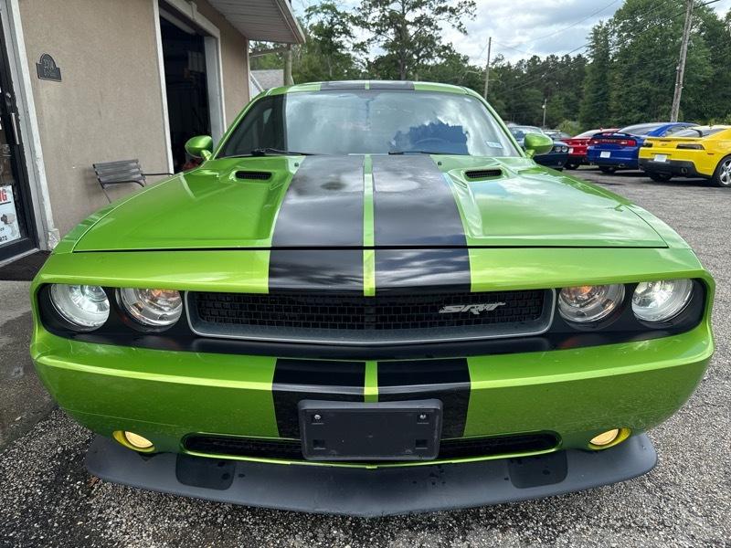 Dodge Challenger SRT8 2011