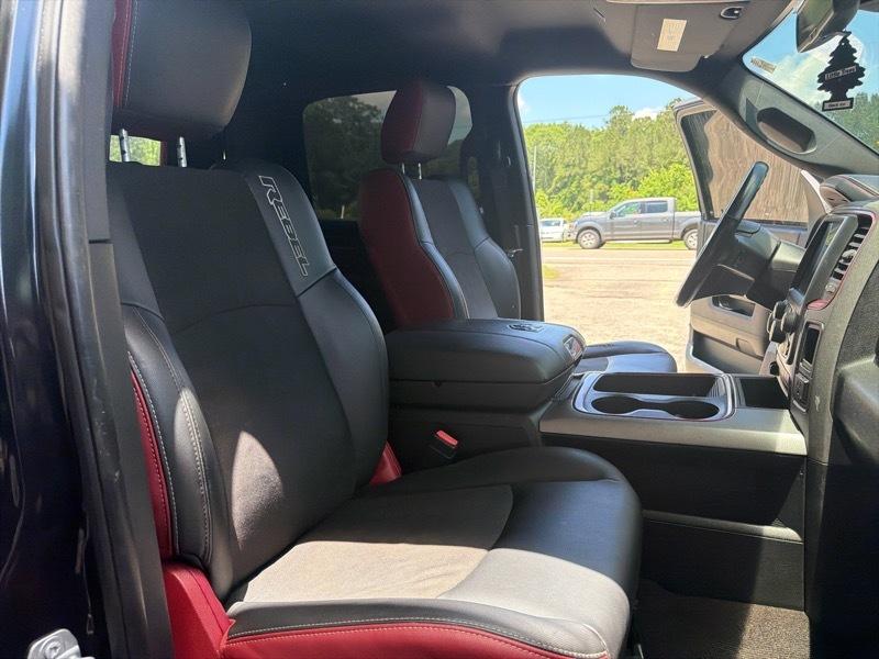 RAM 1500 4WD Crew Cab 140.5" Rebel 2017