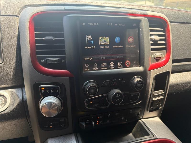 RAM 1500 4WD Crew Cab 140.5" Rebel 2017