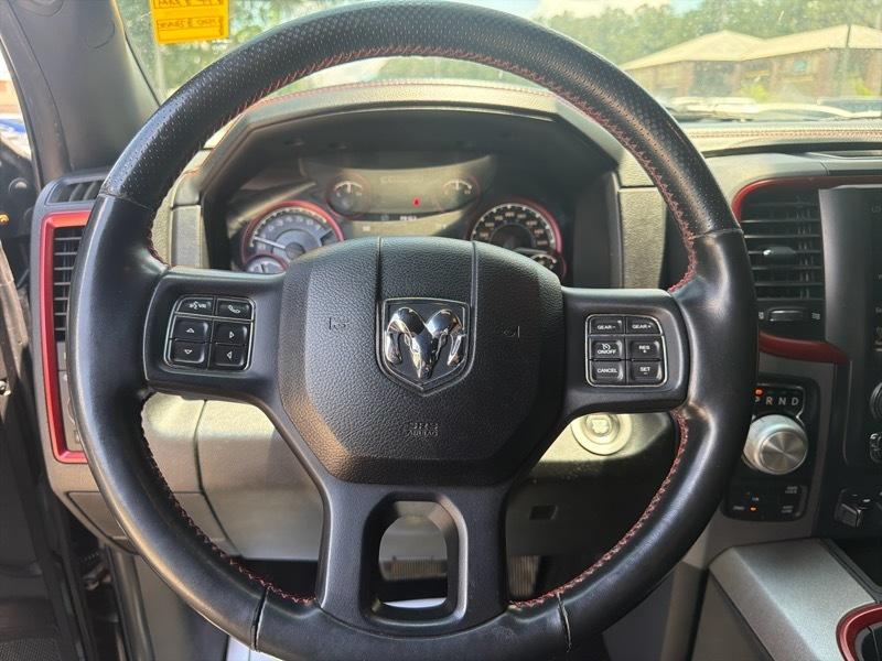 RAM 1500 4WD Crew Cab 140.5" Rebel 2017