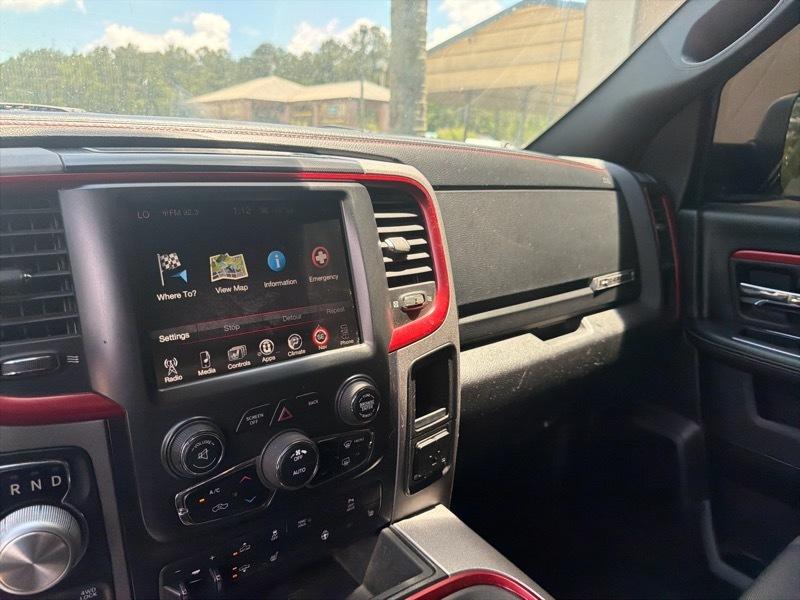 RAM 1500 4WD Crew Cab 140.5" Rebel 2017
