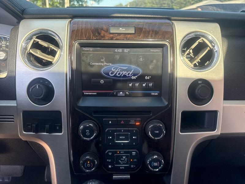 Ford F-150 4WD SuperCrew 145" Platinum 2013