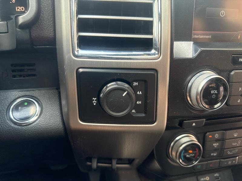 Ford F-150 4WD SuperCrew 157" Platinum 2015