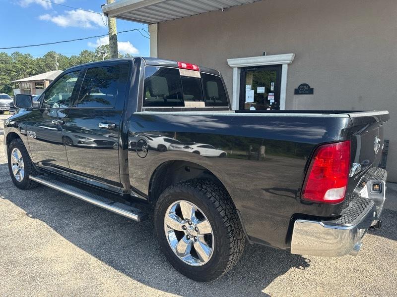 RAM 1500 4WD Crew Cab 149" Big Horn 2017