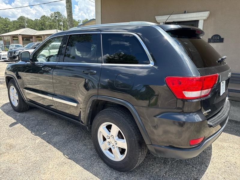 Jeep Grand Cherokee Laredo 2WD 2011