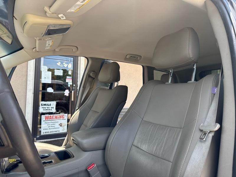 Jeep Grand Cherokee Laredo 2WD 2011