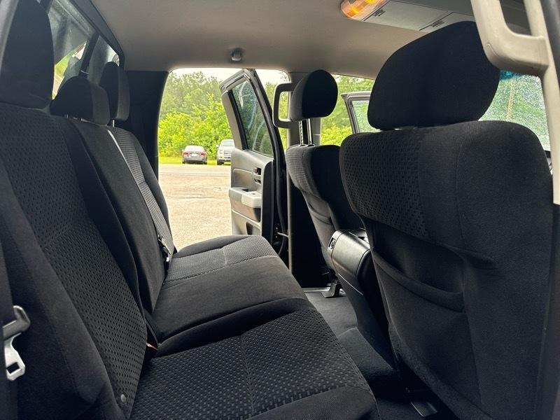 Toyota Tundra 4WD CrewMax 145.7" 5.7L SR5 (Natl) 2008