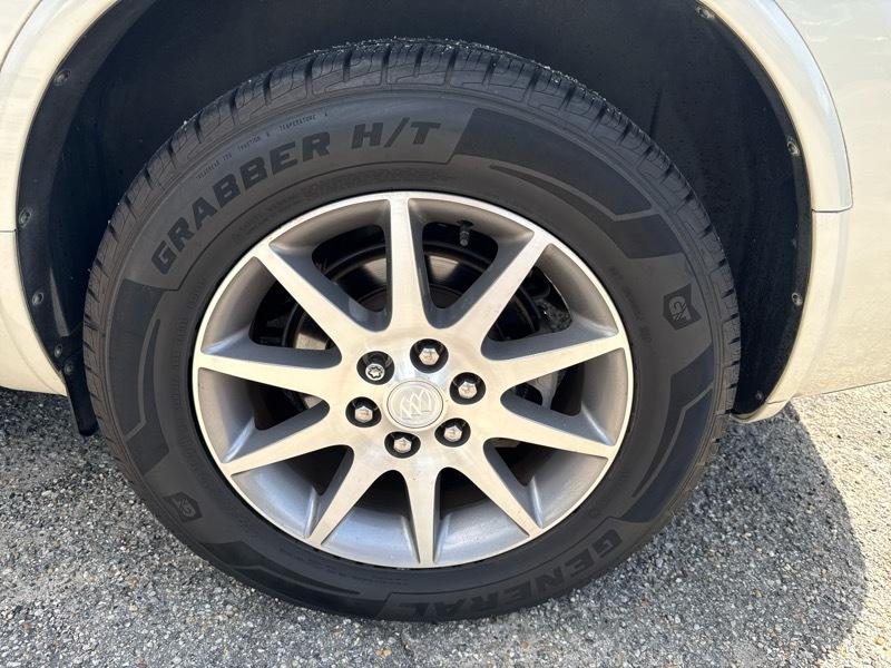 Buick Enclave Leather FWD 2015