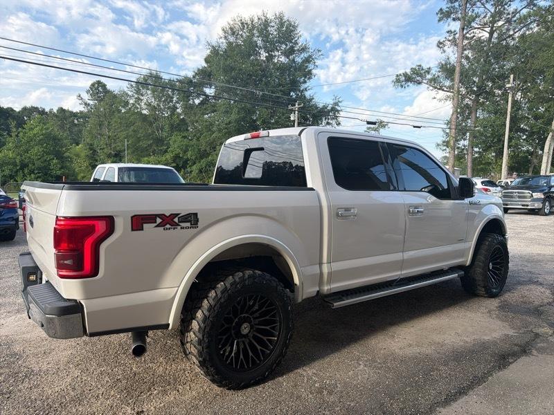 Ford F-150 4WD SuperCab 145" Lariat 2016