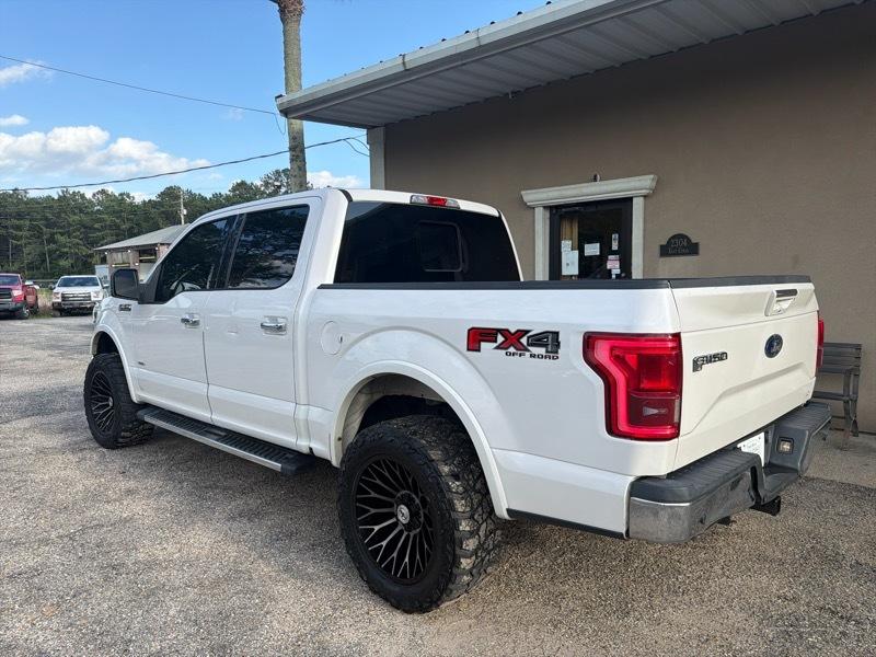 Ford F-150 4WD SuperCab 145" Lariat 2016