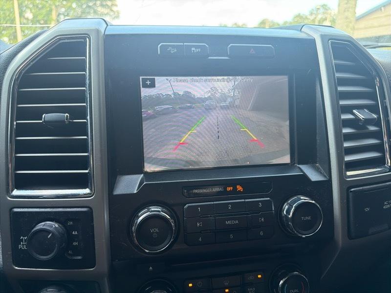 Ford F-150 4WD SuperCab 145" Lariat 2016