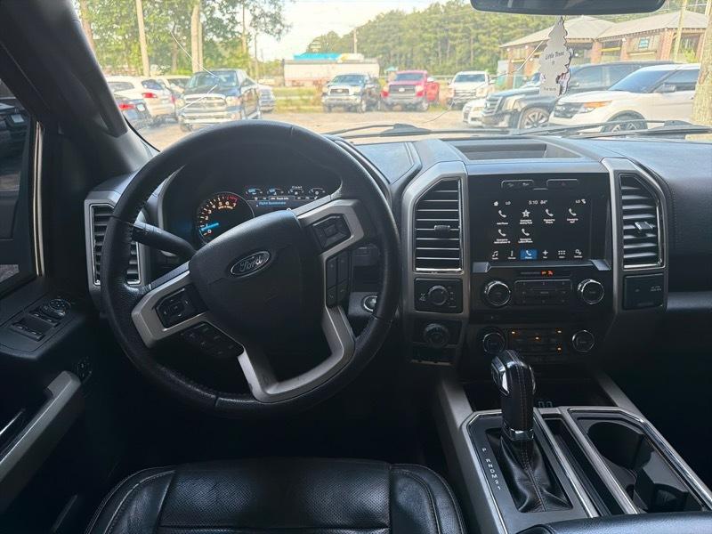 Ford F-150 4WD SuperCab 145" Lariat 2016