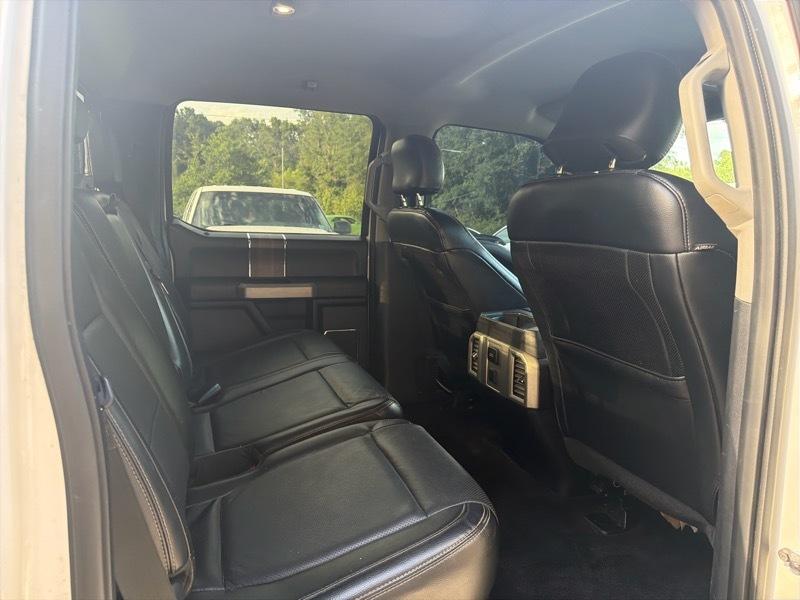 Ford F-150 4WD SuperCab 145" Lariat 2016