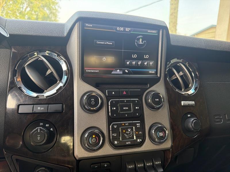 Ford F-350 SD Platinum Crew Cab 4WD 2013