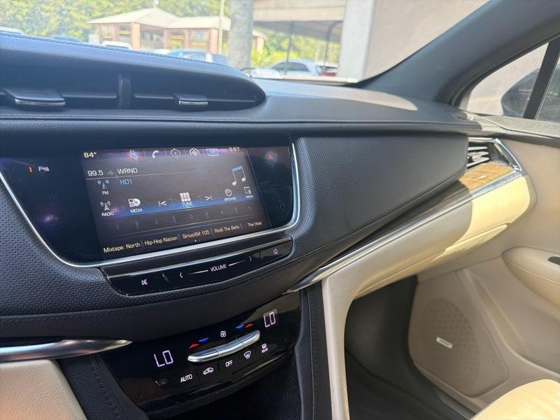 Cadillac XT5 Base 2017