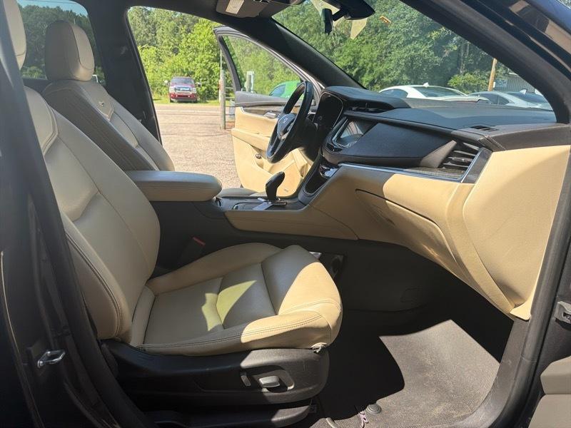 Cadillac XT5 Base 2017