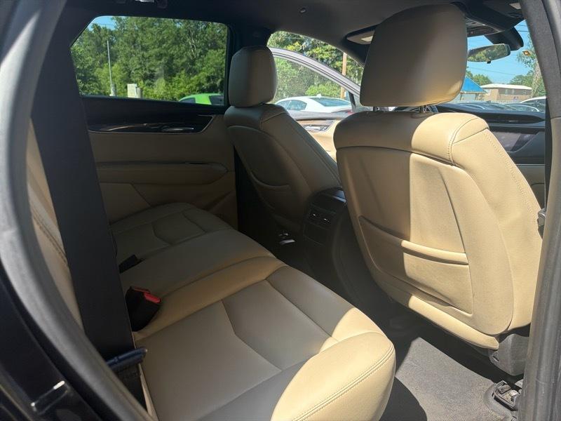 Cadillac XT5 Base 2017