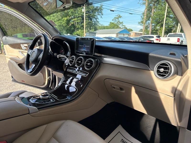 Mercedes-Benz GLC-Class GLC300 2018
