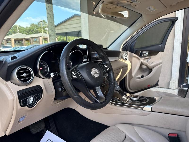 Mercedes-Benz GLC-Class GLC300 2018