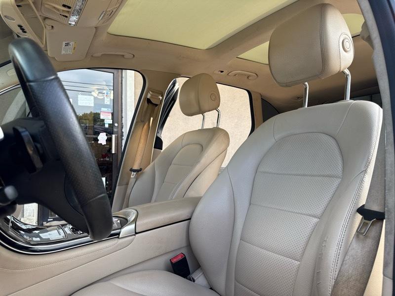 Mercedes-Benz GLC-Class GLC300 2018